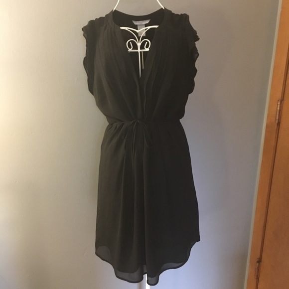 h and m black dress shirt